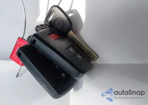 2023 Toyota Tacoma Double Cab/Sr/Sr5/Trail/Trd Sport/Trd Off Road/Trd Pro z USA, uszkodzony, nr VIN 3TMCZ5AN4PM571394